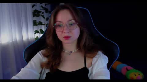 Sun or Luna online show from February 19, 7:48 pm