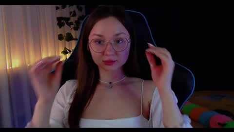 Sun or Luna online show from March 2, 8:07 pm