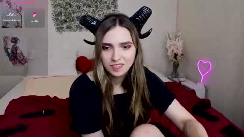 Snapshot of nocturnehuntress chatting on July 7, 6:47 am Alice online show from July 7, 6:47 am