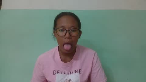 noellah online show from March 2, 5:14 pm