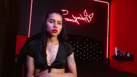 Noha Thomson online show from November 3, 4:36 am