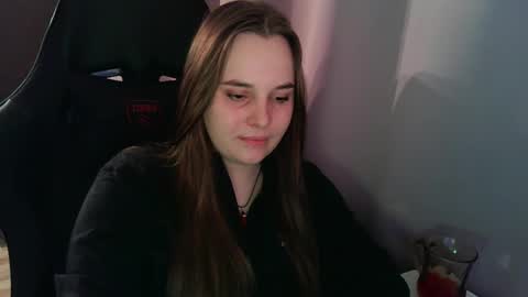 Snapshot of noir_ember_ chatting on October 10, 12:48 pm noir_ember_ online show from October 10, 12:48 pm