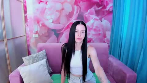 NoirDiva online show from June 30, 5:52 am