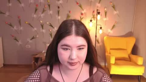 noirwhisper online show from April 27, 6:39 pm