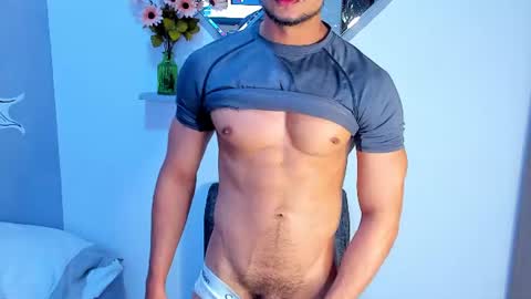 Im Nolan  online show from June 10, 11:35 pm