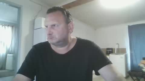 Snapshot of nollie244 chatting on October 24, 3:08 pm Nollie online show from October 24, 3:08 pm