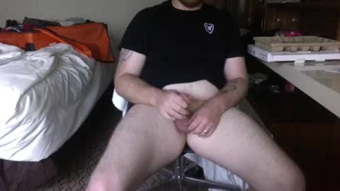 Snapshot of nolongerlooking chatting on December 5, 9:39 am nolongerlooking online show from December 5, 9:39 am