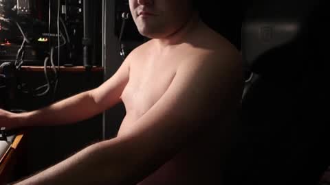 Snapshot of nomadjd chatting on February 4, 3:01 am nomadjd online show from February 4, 3:01 am