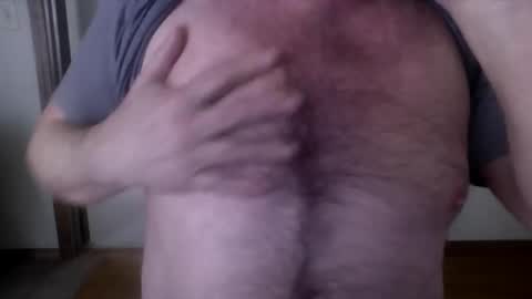 Snapshot of noonand chatting on February 21, 9:16 pm Danny online show from February 21, 9:16 pm