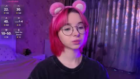 Nora Failure online show from September 13, 10:04 am