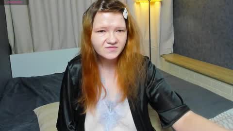 Snapshot of nora_lovvv chatting on October 23, 11:09 am Nora online show from October 23, 11:09 am