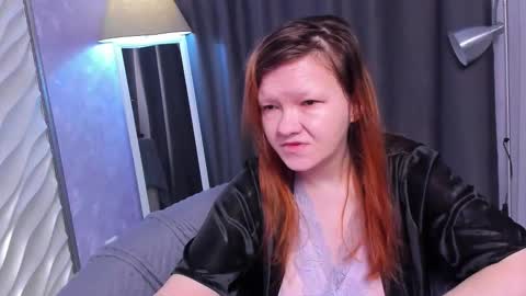 Snapshot of nora_lovvv chatting on October 29, 10:06 am Nora online show from October 29, 10:06 am