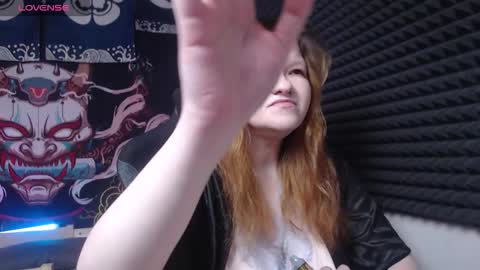 Snapshot of nora_lovvv chatting on November 14, 10:14 am Nora online show from November 14, 10:14 am