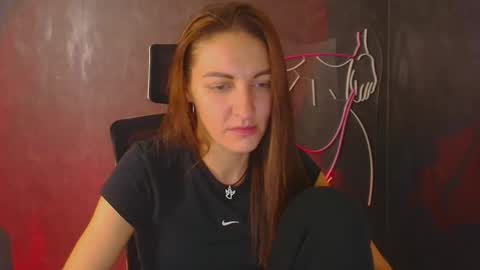 Nora online show from September 29, 6:46 pm