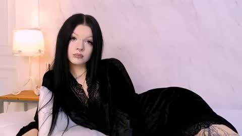 Snapshot of noraaddams chatting on July 16, 3:01 am noraaddams online show from July 16, 3:01 am