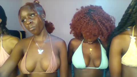 Snapshot of norababy20 chatting on July 7, 3:31 am Norababy20 online show from July 7, 3:31 am