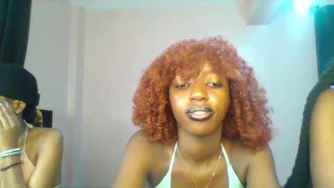 Snapshot of norababy20 chatting on July 7, 7:56 am Norababy20 online show from July 7, 7:56 am