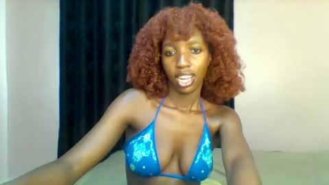 Snapshot of norababy20 chatting on July 21, 6:38 am Norababy20 online show from July 21, 6:38 am
