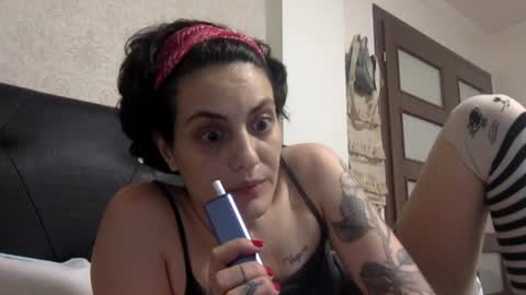 norablues online show from July 8, 7:18 pm