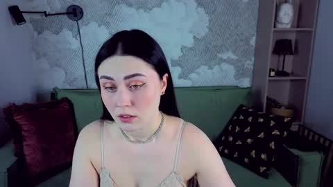 Snapshot of noralumi chatting on April 10, 11:48 am Nora online show from April 10, 11:48 am
