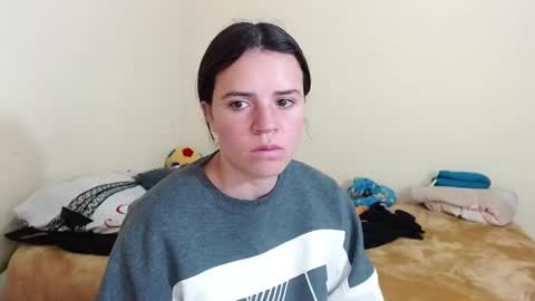 noreen_ online show from January 18, 4:21 pm