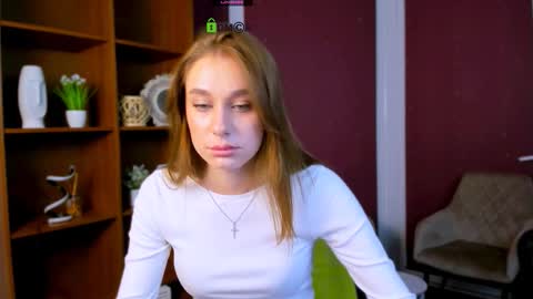 Snapshot of nori_mrr chatting on November 5, 2:39 pm nori_mrr online show from November 5, 2:39 pm