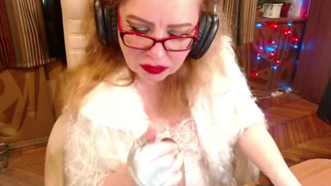 miss Tress online show from July 12, 9:06 pm