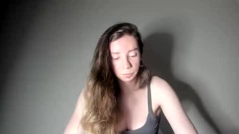 Snapshot of nortar9766 chatting on December 8, 10:25 pm Emily snow online show from December 8, 10:25 pm