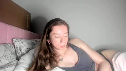 Snapshot of nortar9766 chatting on March 5, 1:42 am Emily snow online show from March 5, 1:42 am