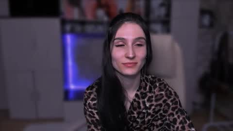 Hazel online show from January 16, 6:01 pm