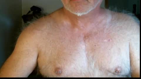 Snapshot of northcountryguy762 chatting on October 28, 1:58 pm northcountryguy762 online show from October 28, 1:58 pm