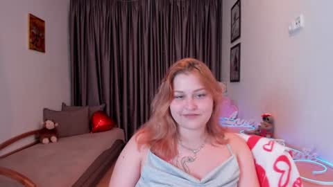 Snapshot of nortystaar chatting on June 23, 9:13 pm NORA online show from June 23, 9:13 pm