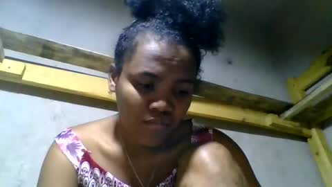 nosminah01 online show from June 7, 2:43 pm