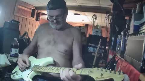 notflamingfart online show from April 30, 9:37 am