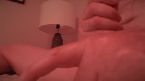 notsleeping1 online show from April 28, 5:56 am