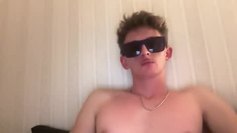 Mason and Blondies studio online show from May 1, 12:54 pm