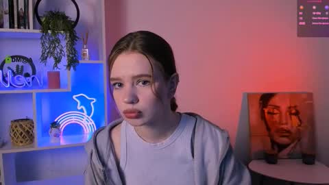 Snapshot of nova_rune chatting on October 9, 7:12 pm Nova online show from October 9, 7:12 pm