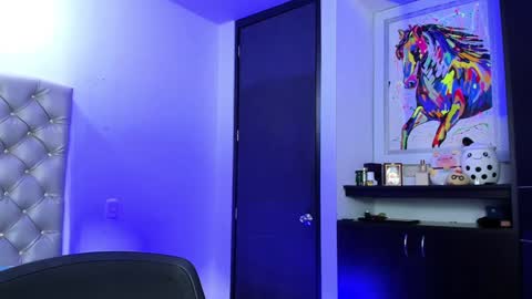 Nova online show from December 3, 11:55 am