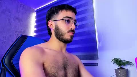 Nova online show from November 18, 12:20 pm