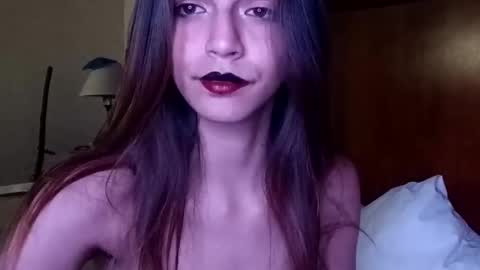 novalovelle online show from February 6, 4:06 am