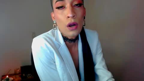 Nova...  online show from November 4, 9:25 pm