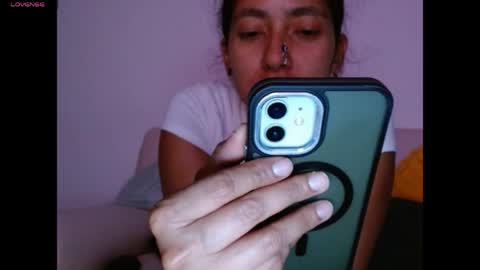 Snapshot of novaperotti chatting on June 8, 1:39 am novaperotti online show from June 8, 1:39 am