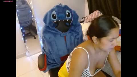Snapshot of novaperotti chatting on June 27, 3:55 am novaperotti online show from June 27, 3:55 am