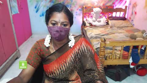 Snapshot of novapol chatting on November 23, 6:13 am Novapol online show from November 23, 6:13 am