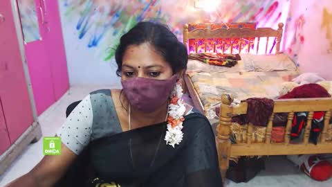 Snapshot of novapol chatting on November 25, 1:22 pm Novapol online show from November 25, 1:22 pm