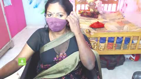 Snapshot of novapol chatting on November 30, 6:17 am Novapol online show from November 30, 6:17 am