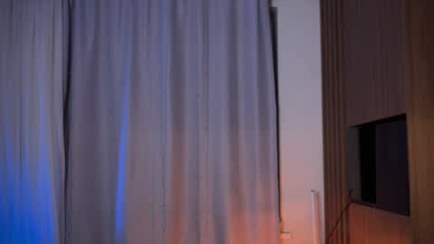 Snapshot of novarem chatting on January 6, 11:09 pm Nova online show from January 6, 11:09 pm