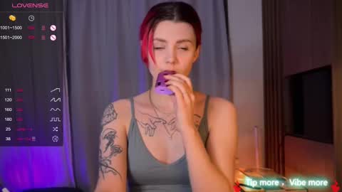 Snapshot of novarem chatting on February 11, 7:38 pm Nova online show from February 11, 7:38 pm