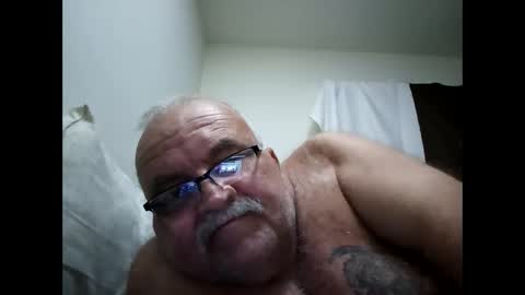 nudebandito online show from March 18, 5:54 am