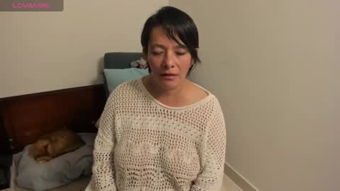 nuit_rose online show from February 11, 5:05 am